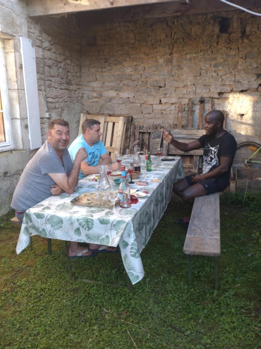 Gite Meuble 6 Personnes 2 Etoiles Haute Cote D'Or Proche Des Merveilles Touristiques Saint-Marc-sur-Seine Exterior foto